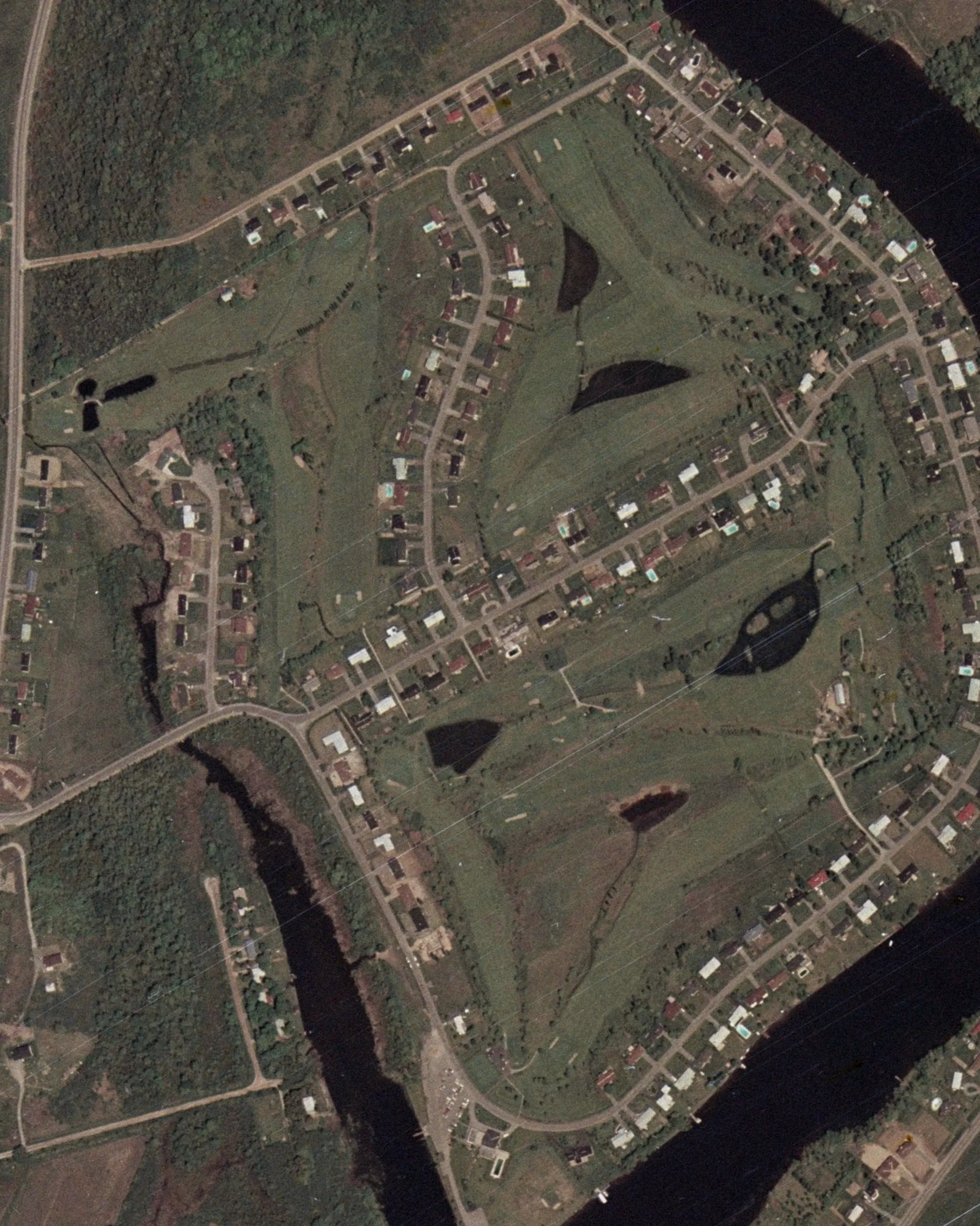 Carleton Golf & Yacht Club, 1976