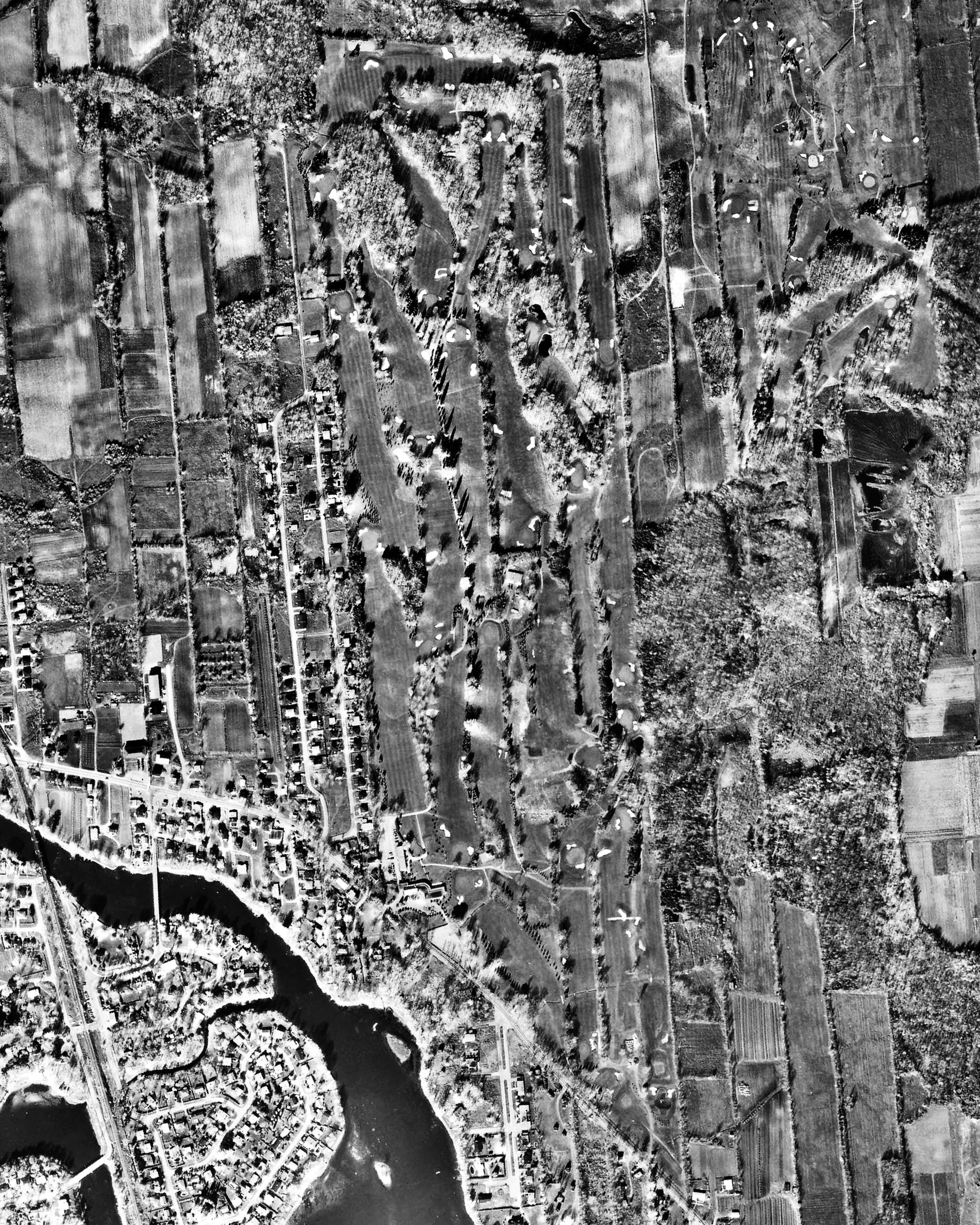 Islesmere Golf Club, 1971