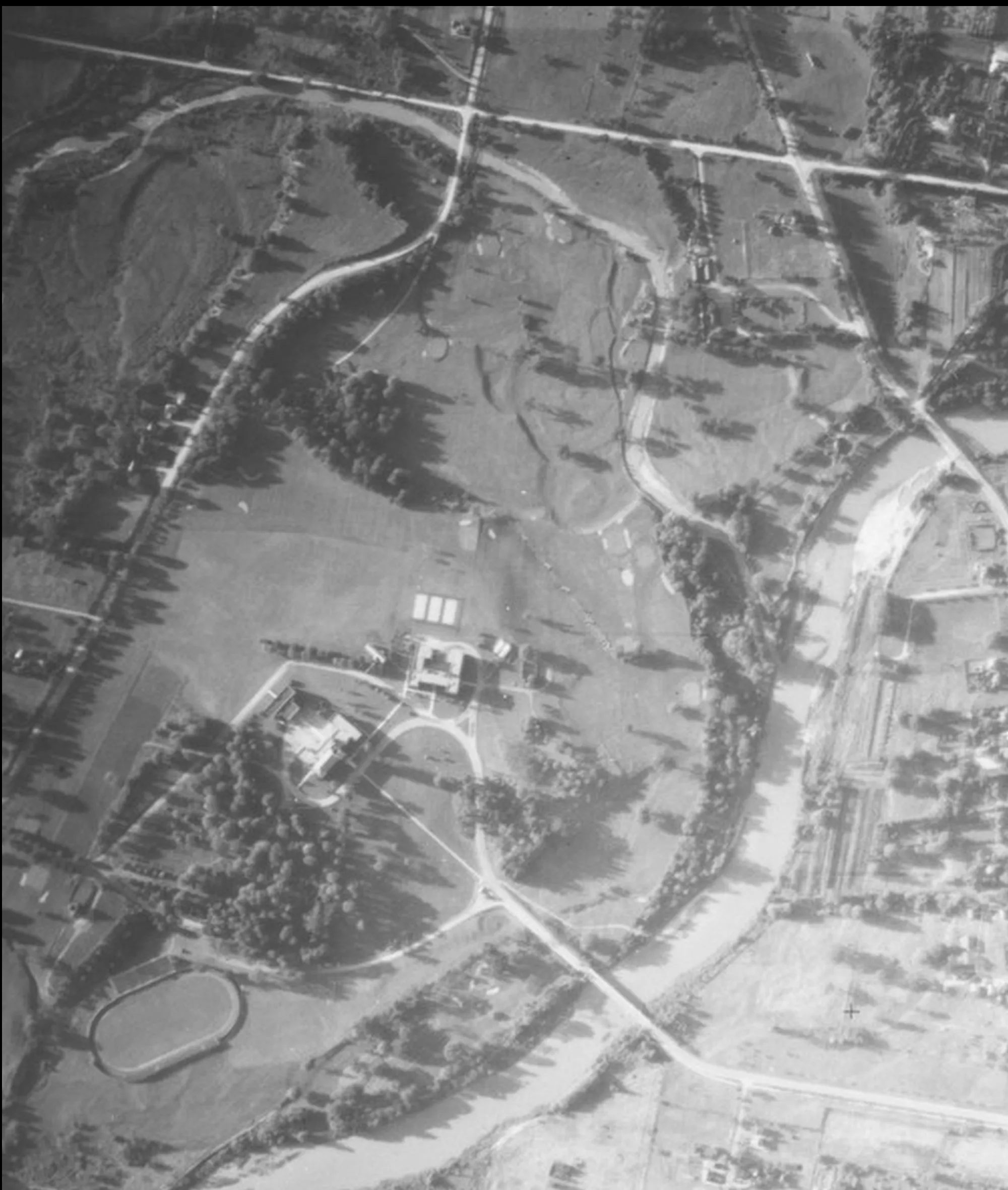 London Hunt and Country Club, 1942