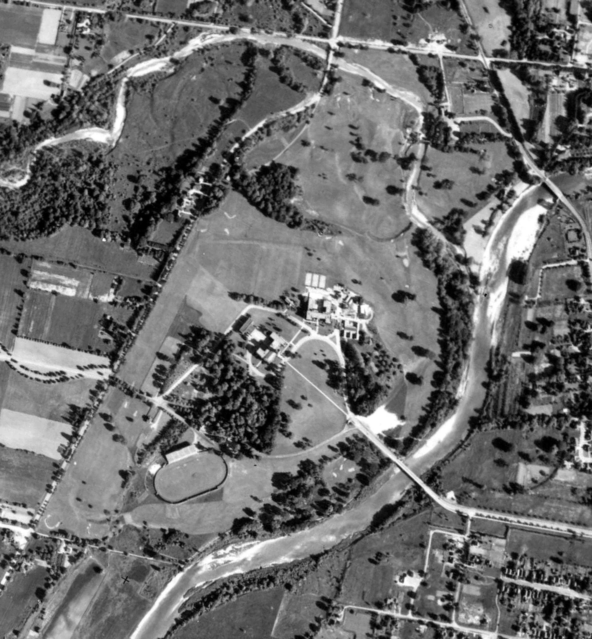 London Hunt and Country Club, 1946
